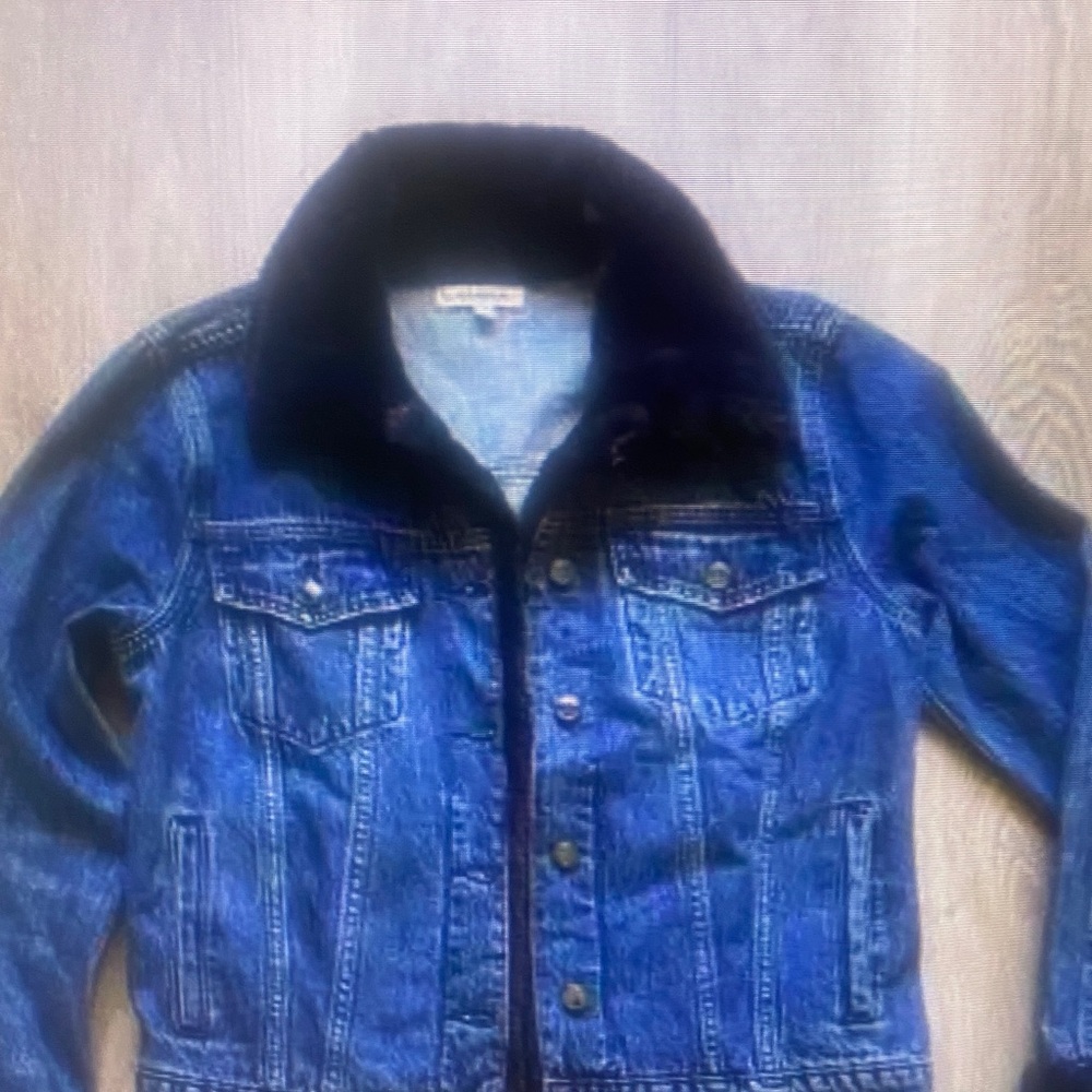 Good American Button Front The Fur Lined Blue Denim jacket women’s Size 1 NWOT